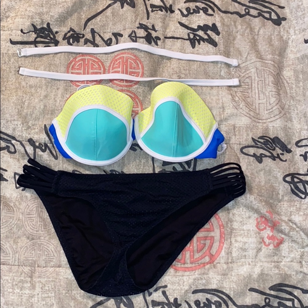 Strapless multicolored bikini set